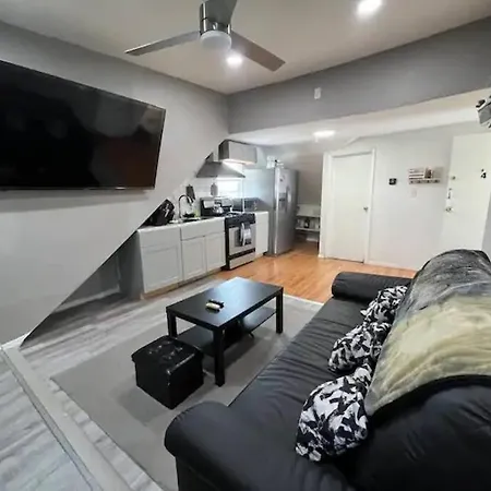 Cozy Apartment 2 Bedrooms
